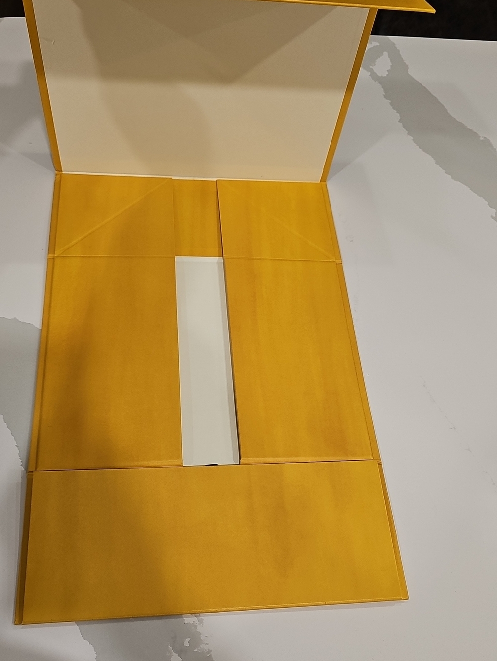 FENDI Gift Box - Picture 5 of 6